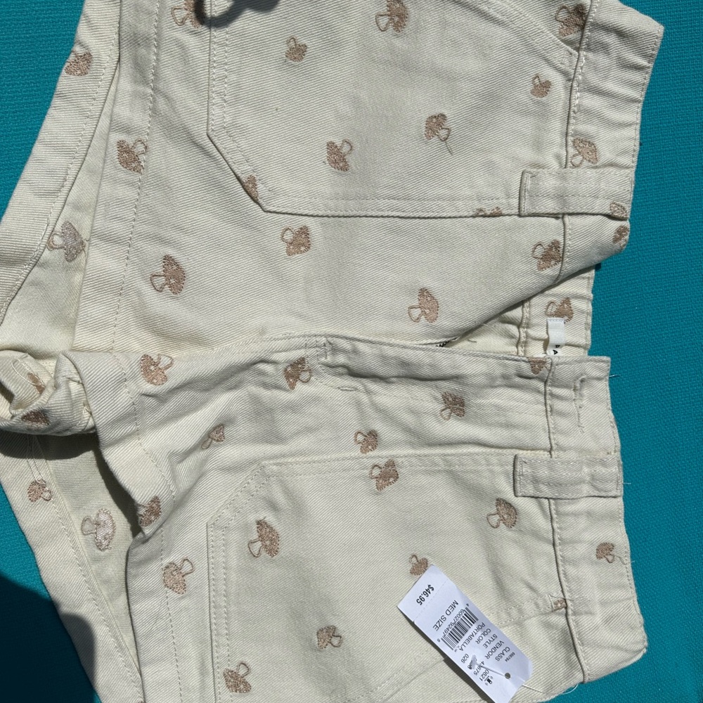 Mushroom jean short